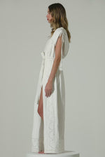 Load and play video in Gallery viewer, AMAZONAS KAFTAN OFF WHITE

